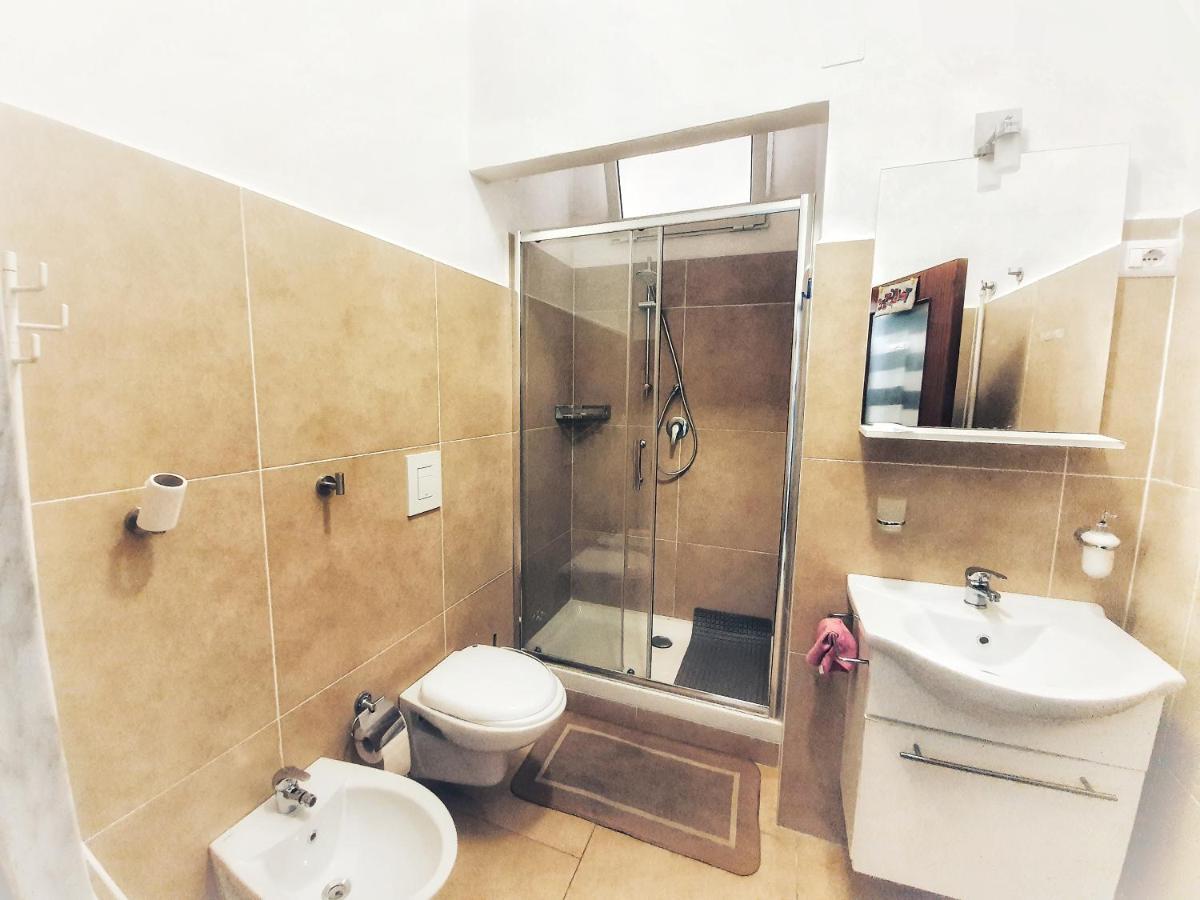 ççç Matera Short Term Rooms ççç Dış mekan fotoğraf