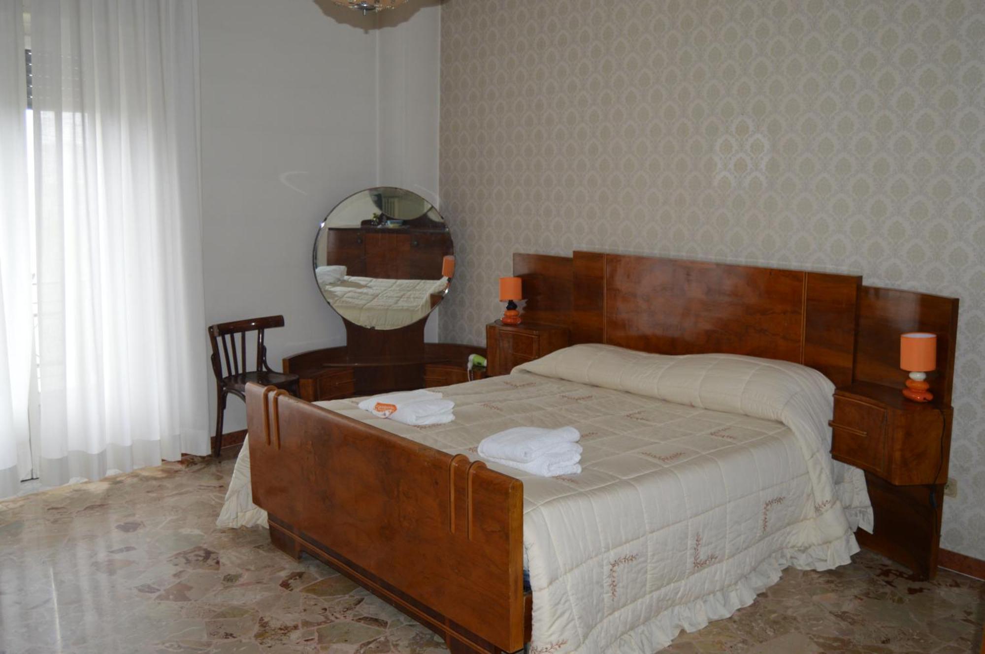ççç Matera Short Term Rooms ççç Dış mekan fotoğraf