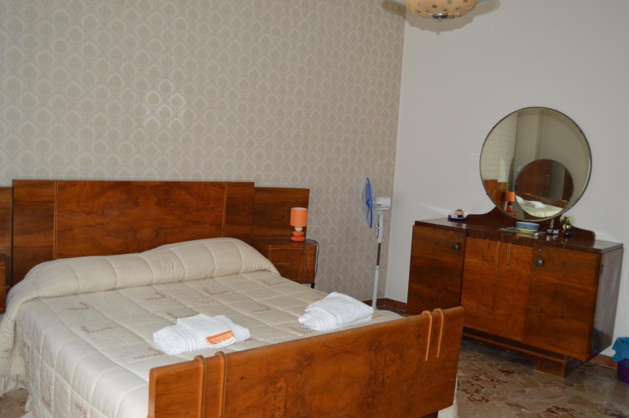 ççç Matera Short Term Rooms ççç Dış mekan fotoğraf